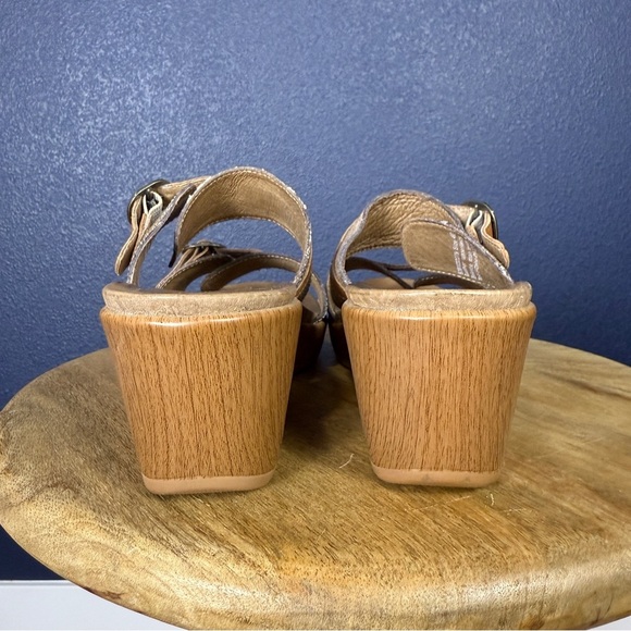 Dansko "Jessie Lizard" Tan Leather Slide Sandals, Size 40 (9.5) - Picture 4 of 11